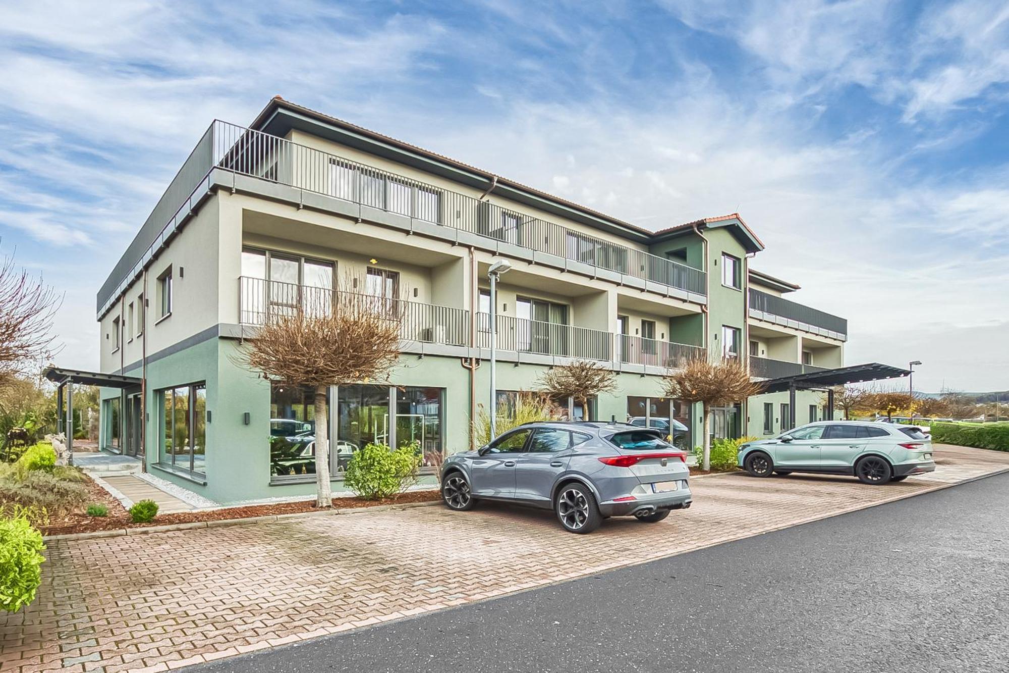 Seehotel Niedernberg - Das Dorf Am See Екстер'єр фото
